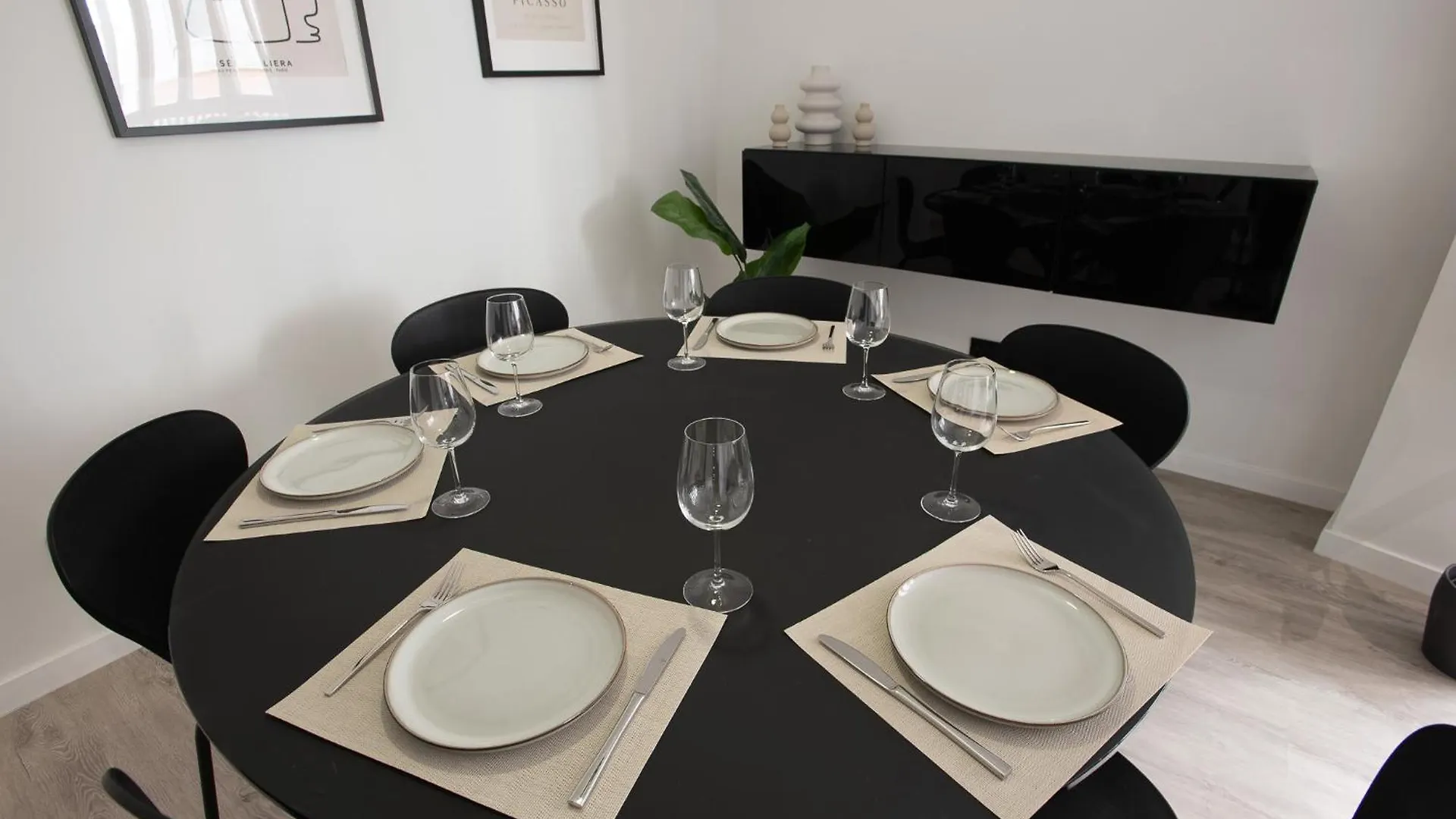 Las Flores Luxury Apartment Малага Испания